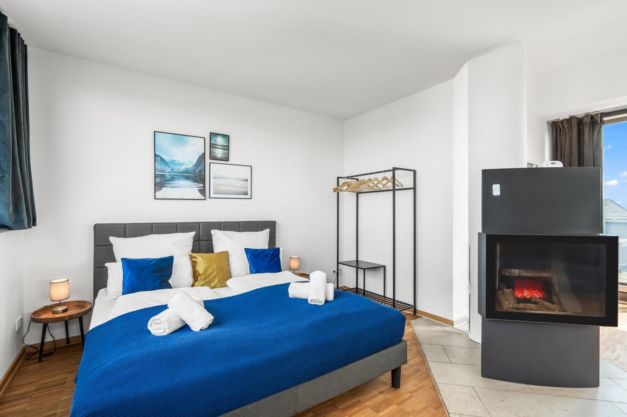 Dnd Design Loft I 170Qm I Parken I Balkon I Workstation I Netflix I Kaffee I Waschmaschine I Trockner I Xbox I Ausblick Apartment เวิร์ซบวร์ก ภายนอก รูปภาพ