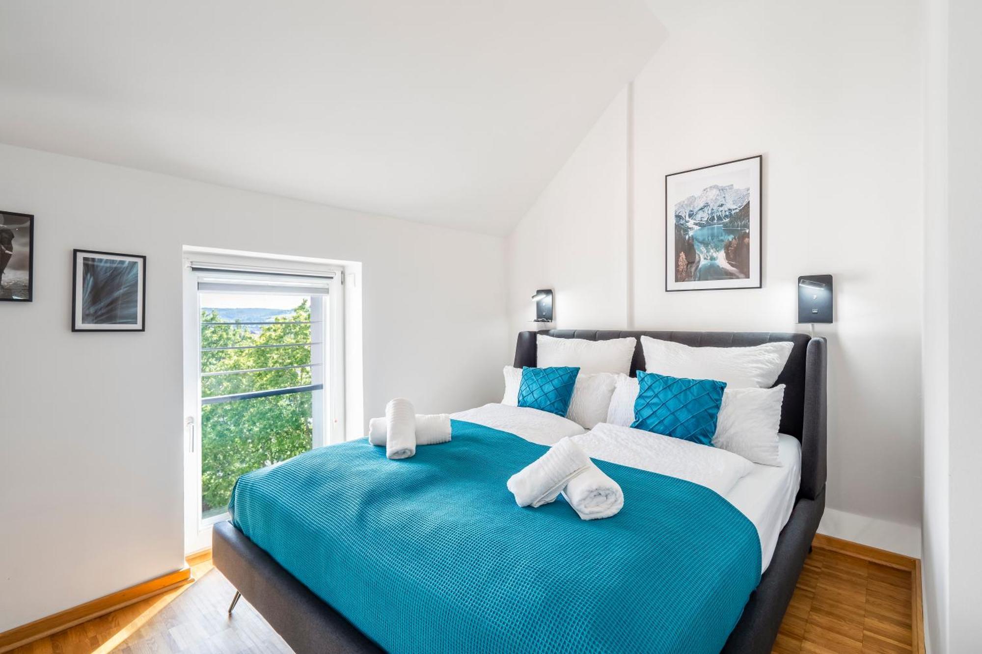 Dnd Design Loft I 170Qm I Parken I Balkon I Workstation I Netflix I Kaffee I Waschmaschine I Trockner I Xbox I Ausblick Apartment เวิร์ซบวร์ก ภายนอก รูปภาพ