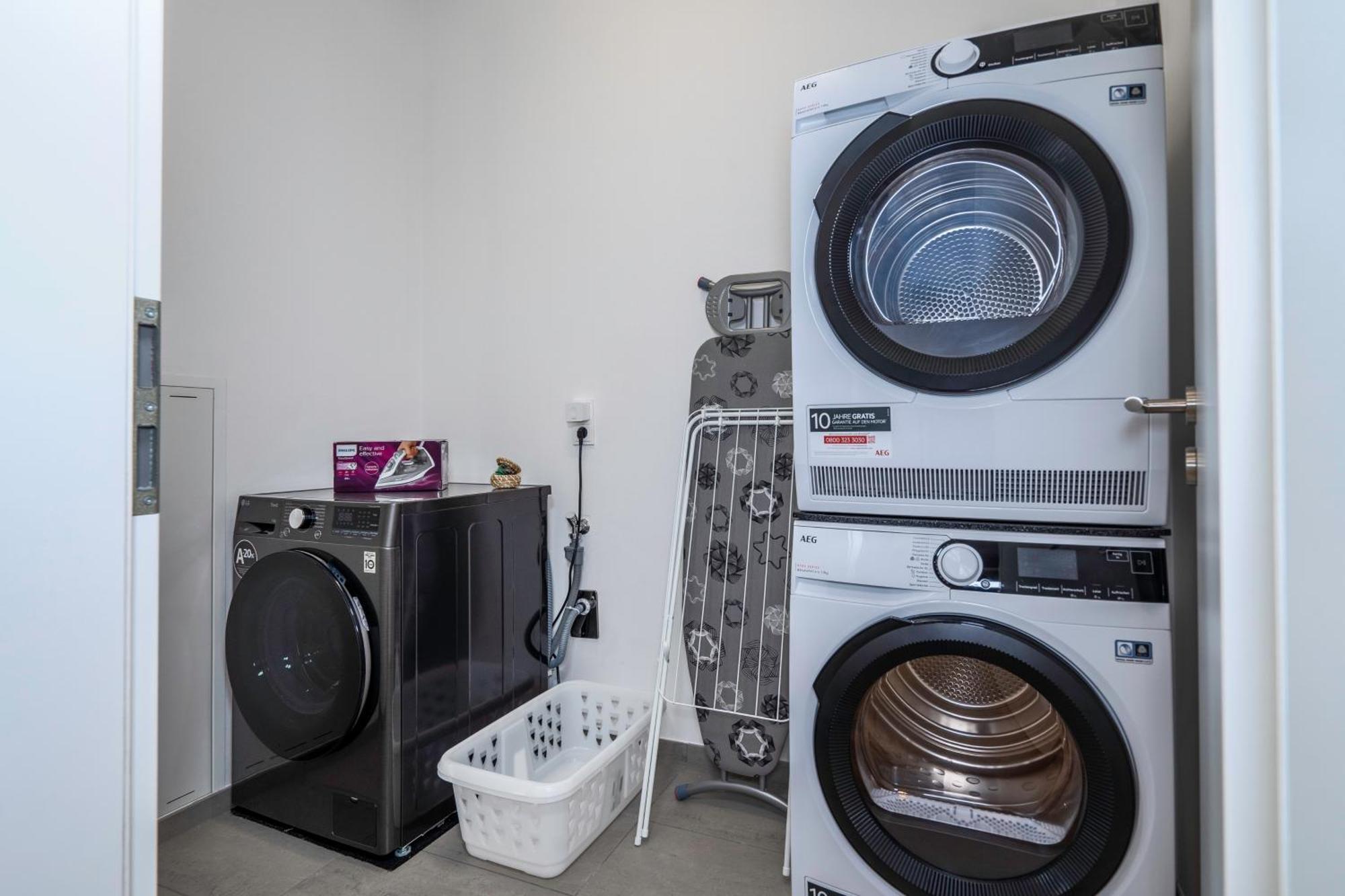 Dnd Design Loft I 170Qm I Parken I Balkon I Workstation I Netflix I Kaffee I Waschmaschine I Trockner I Xbox I Ausblick Apartment เวิร์ซบวร์ก ภายนอก รูปภาพ