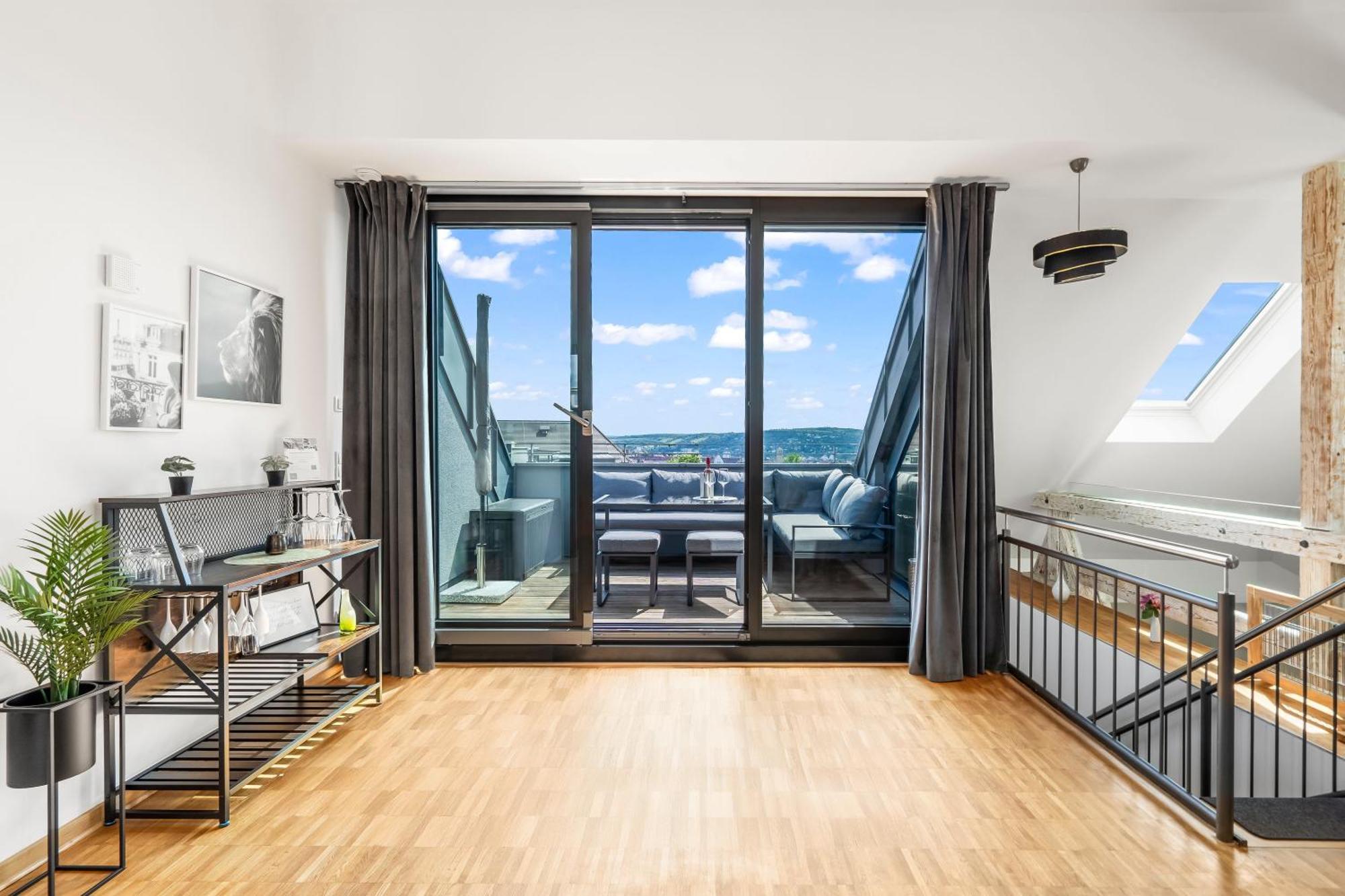 Dnd Design Loft I 170Qm I Parken I Balkon I Workstation I Netflix I Kaffee I Waschmaschine I Trockner I Xbox I Ausblick Apartment เวิร์ซบวร์ก ภายนอก รูปภาพ